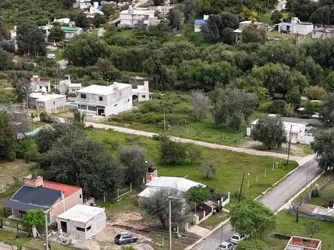 Venta Chalet De 2 Dormitorios Con Pileta A 400Mts De La Ruta 28 En El Parador - Tanti