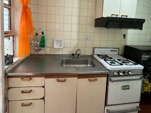 Luis Dellepiane 4900