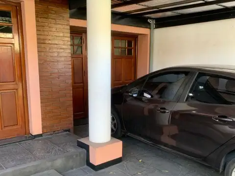 Casa en Venta en Avellaneda, USD 210.000