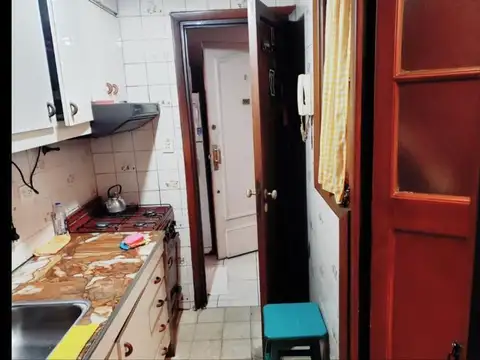 ALQUILER DPTO 2 AMB CON PATIO MUY BAJA EXPENSA 