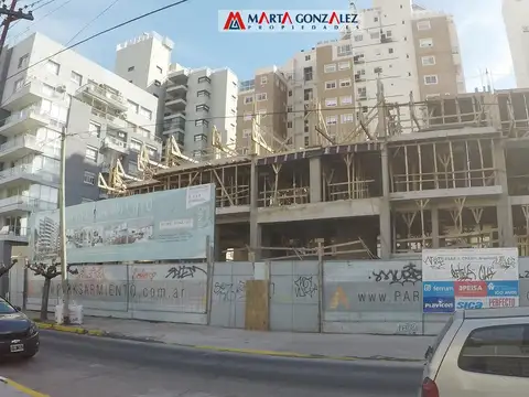 Sarmiento 100, Piso 5