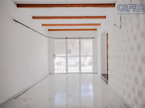 Local en Alquiler 57 años