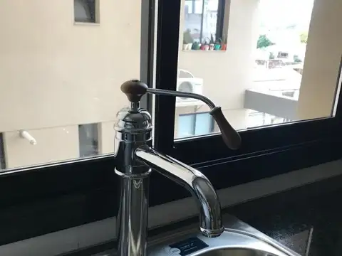 Departamento en Alquiler con 1 cocheras