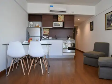 Jose A Cabrera al 3100 entre Aguero y Gallo