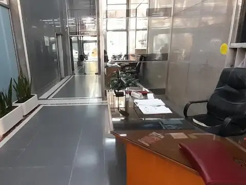 Oficina en Alquiler en Centro, $ 100.000