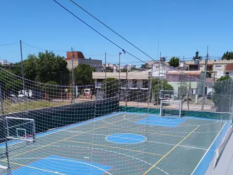 Edificio Comercial en venta - Salón de Eventos - 5 Baños - Oficina - 933Mts2 - Mar de Ajó