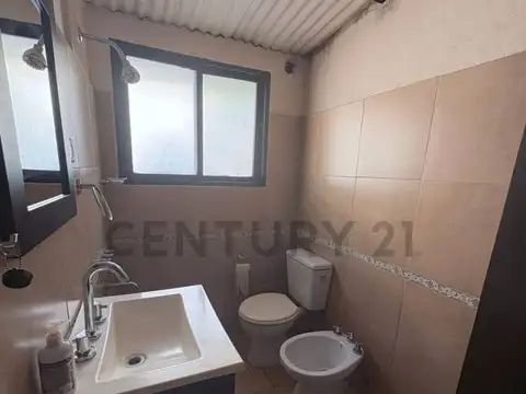 Venta Casa 4 ambientes Villa Udaondo Apto Crédito
