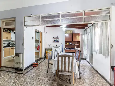 Depto Tipo Casa 3 ambientes con 1 baño