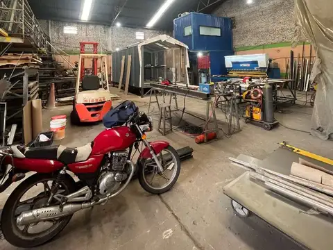 Galpon en Venta en Bella Vista, USD 160.000