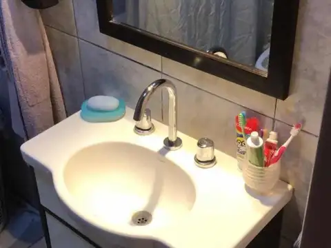 Casa en venta - 4 Dormitorios 2 Baños - 300Mts2 - San Francisco Solano