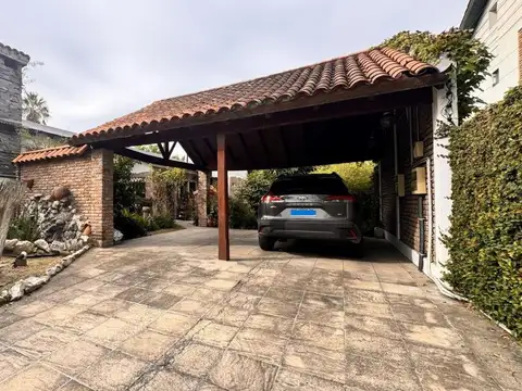 Casa en Venta de 6 dormitorios