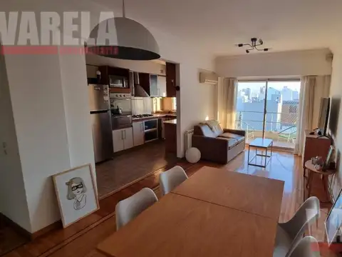 Departamento en Venta Pavon al 3000 BOEDO. Piso de 4 amb. c/Cochera u$s 205.000