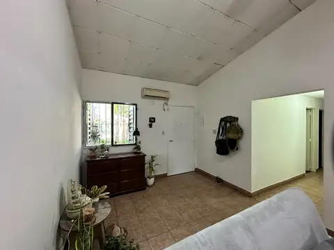 Casa 6 ambientes con 3 baños