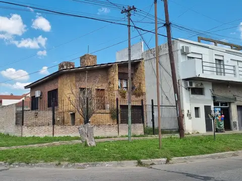 Casa a 2 cuadras de Avenida Calchaqui