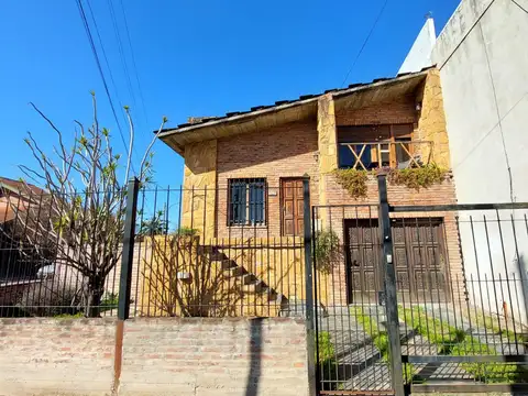 Uruguay esquina Unamuno