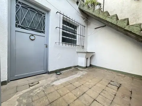 DEPARTAMENTO 2 AMBIENTES INTERNO CON PATIO