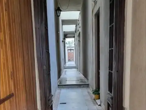 Av. Independencia 561