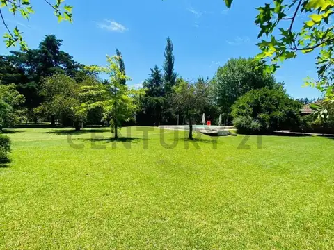 304 entre 44 y 46 EL RODEO 600, Piso 0