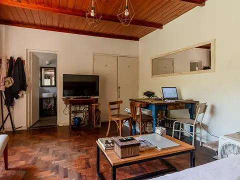 Depto Tipo Casa 2 ambientes con 2 baños