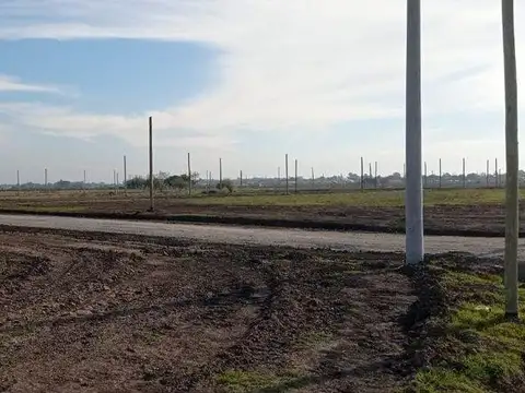 Terreno en Venta 30  mts Fondo