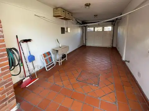 Casa en Venta en Castelar, USD 320.000