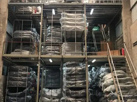 GALPON 900 m2 MAS ENTREPISOS