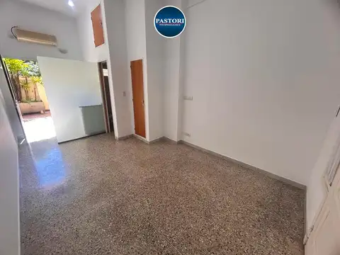 Depto Tipo Casa en Venta de 1 dormitorio