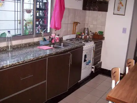 Depto Tipo Casa en Venta en Jose Leon Suarez, USD 60.000