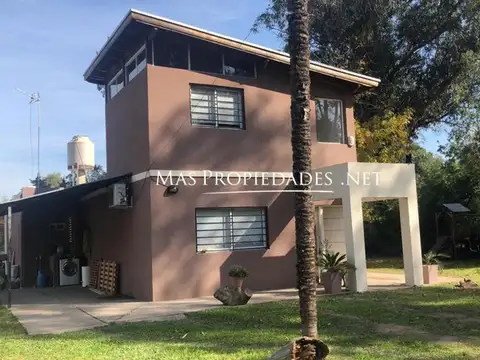 Casa 3 ambientes con 1 baño