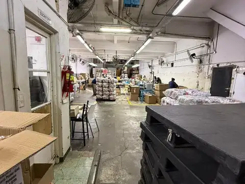 Galpon en Alquiler 36  mts Fondo