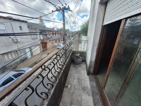 Depto Tipo Casa en Venta 56 años