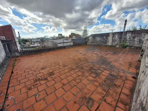 Depto Tipo Casa en Venta con 1 cocheras