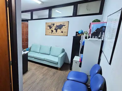 Oficina en Venta 51 años