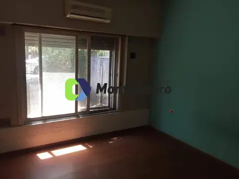 CASA EN VENTA 3 AMBIENTES BERAZATEGUI