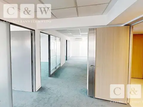 Oficina en Alquiler con 2 cocheras