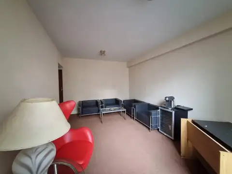 Oficina en Venta 20 años