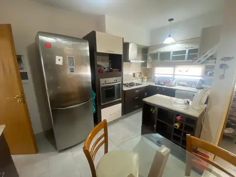 Departamento 5 ambientes con 3 baños