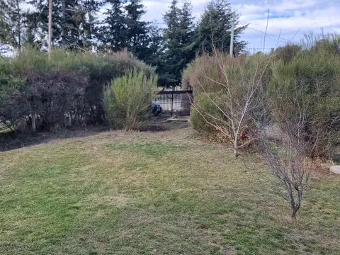 Casa 5 ambientes con 1 baño