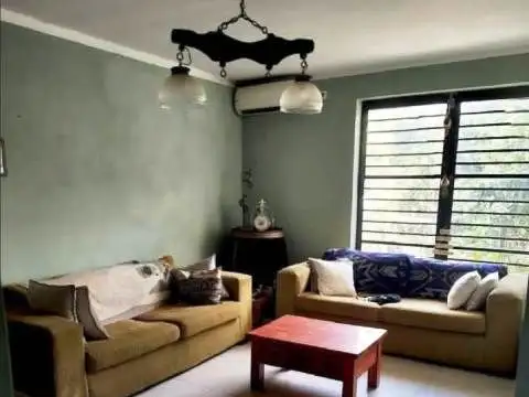 Depto Tipo Casa en Venta de 7 ambientes