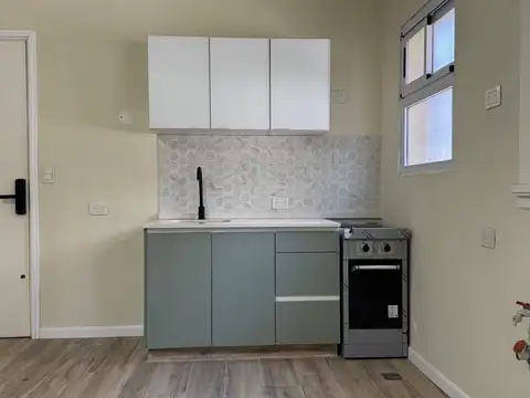 Depto Tipo Casa 2 ambientes con 1 baño