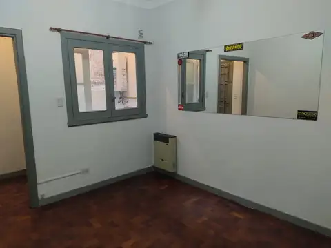 Departamento 2 amb. con lavadero independiente en San Cristobal