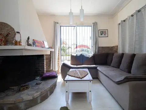 SE VENDE CASA DE 3 DORMITORIOS EN CANELONES CIUDAD