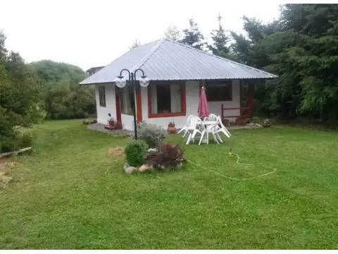 Casa 2 ambientes con 1 baño