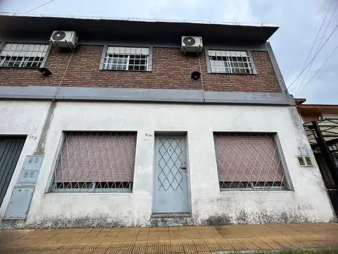 En Venta en Martin Coronado Casa 3 Ambientes en PH Planta Baja F: 10310