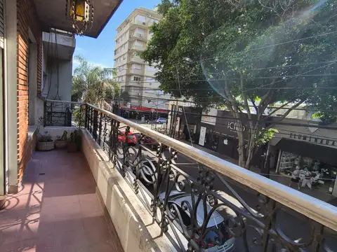 DEPARTAMENTO TIPO CASA- AL FRENTE- EN LAS LOMITAS SIN EXPENSAS 