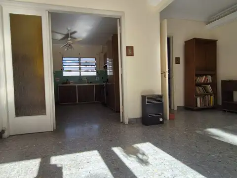 Depto Tipo Casa en Venta de 4 ambientes