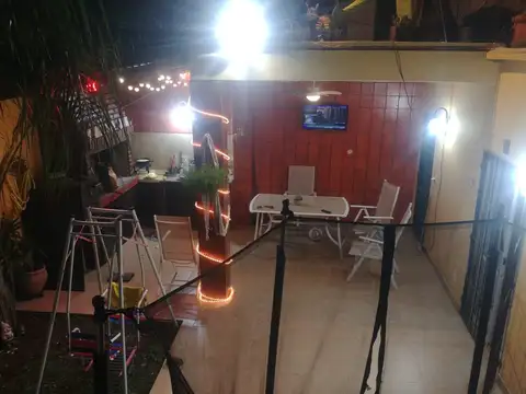 Casa en Venta en Alberdi, USD 160.000