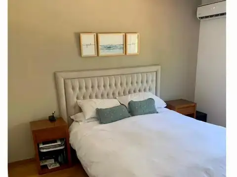 Depto Tipo Casa en Venta con 1 cocheras