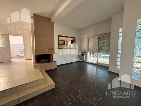 Casa en Venta en Castelar Norte, USD 185.000