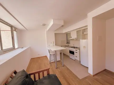 Zeballos 562 - Departamento Monoambiente Amoblado En Alquiler - Martin, Rosario
